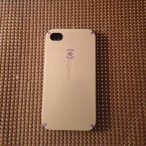 I phone 4/4s speck case!