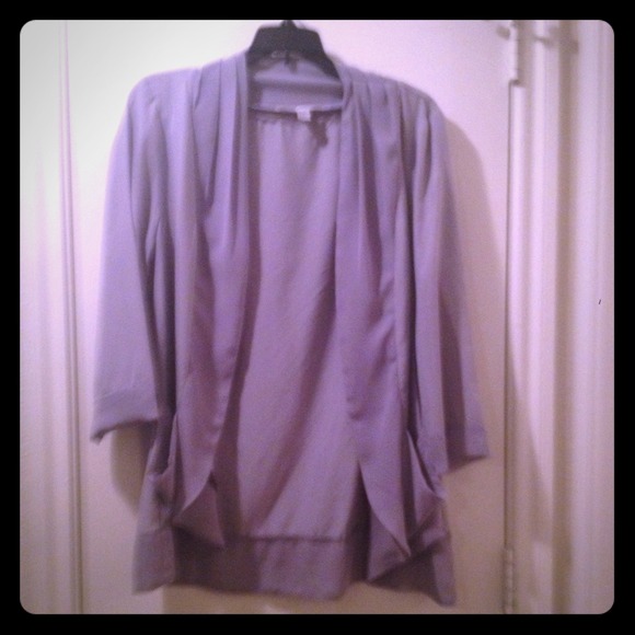 Lauren Conrad Top - Make me a Reasonable Offer!