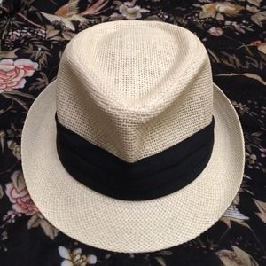 Straw fedora hat