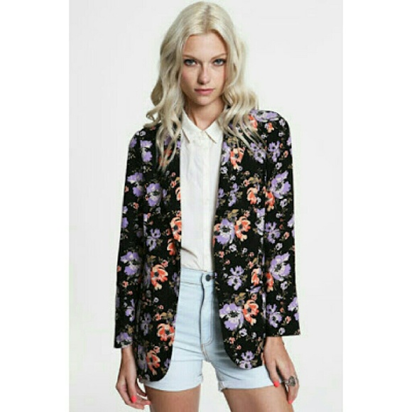 Relaxed Open Blazer
