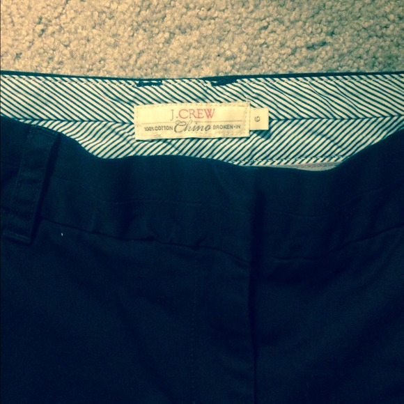 Jcrew chino shorts size 6 Never worn. - Picture 2 of 3