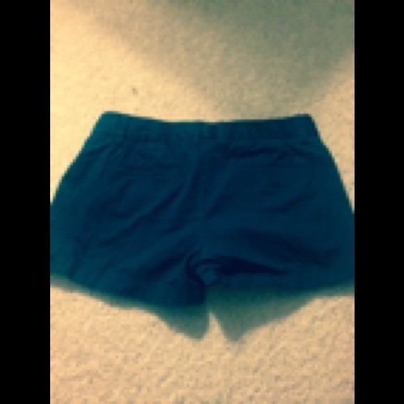 Jcrew chino shorts size 6 Never worn. - Picture 3 of 3