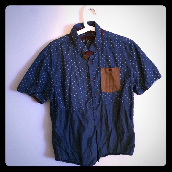 BillaBong Button Up