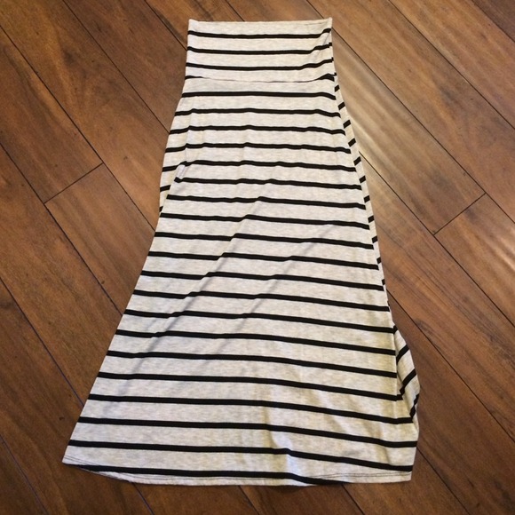 Super cute long maxi dress