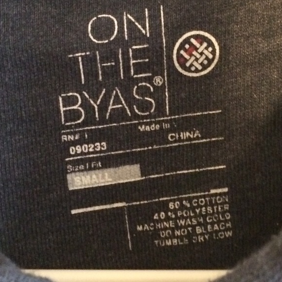 Sweatshirt - Picture 2 of 3