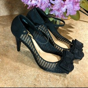 Lulu Townsend peep-toe pumps