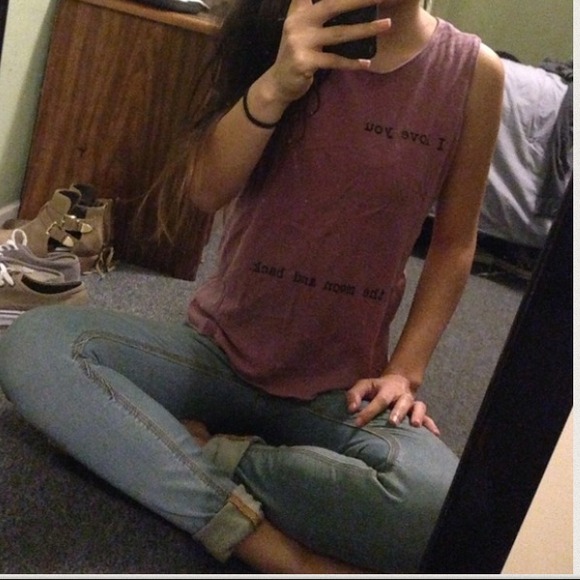 🔵TRADED🔵Brandy love you to moon and back tank - Picture 2 of 3