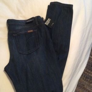 Joe's Jeans- The Classic