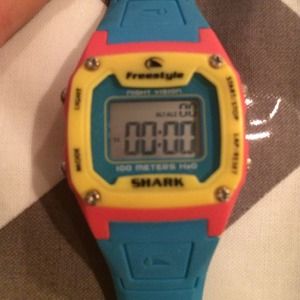 Freestyle Shark Classic Mid