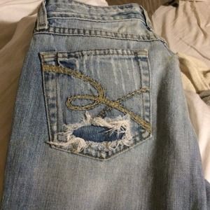 BKE destroyed jeans