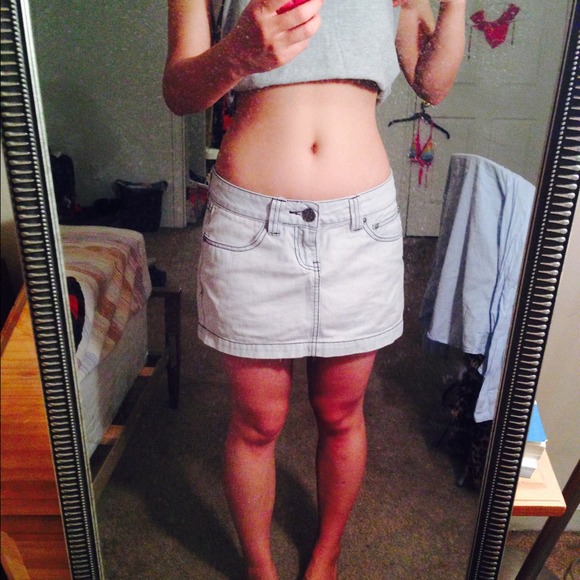 ROXY light wash mini jeans skirt( N/A 6.3-8.24)