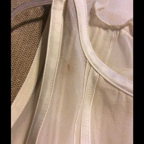 🎉HP 7/28/14🎉 Ann Taylor cream silk top - Picture 2 of 2