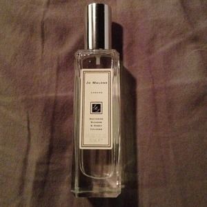 Jo Malone perfume - nectarine blossom & honey