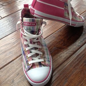 ⛔️SOLD⛔️NWOT COACH High Top Sneakers