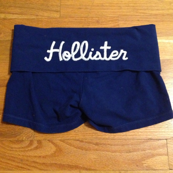 Hollister yoga shorts - Picture 3 of 4