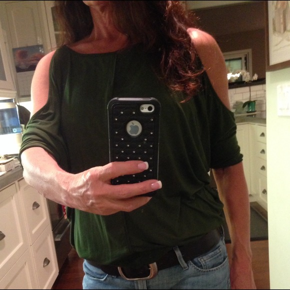 Top - Picture 3 of 3