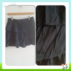 Ruffle skirt