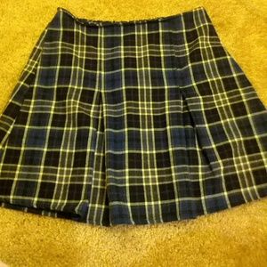 Brandy Melville Kaitlee Skirt