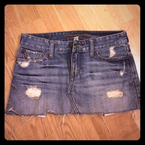 💲🔽 Abercrombie Denim skirt