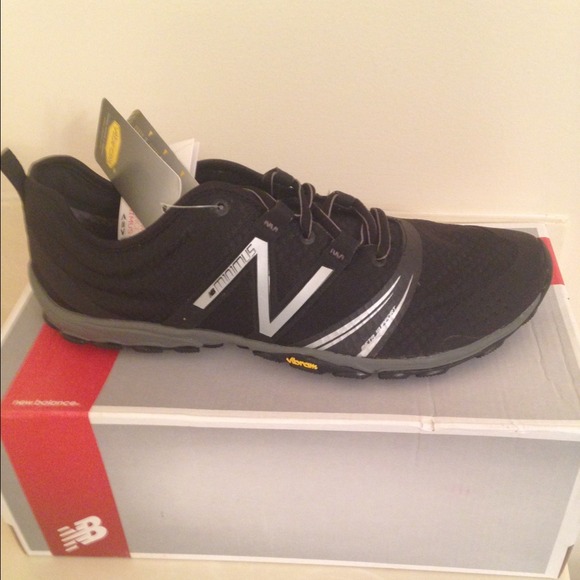 Men's New Balance sneakers