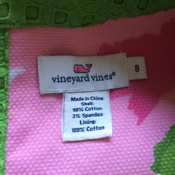 ✨BUNDLED✨Floral Vineyard Vines dress - Picture 4 of 4