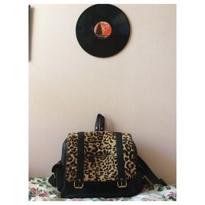 Leopard Faux-Leather Backpack 💄