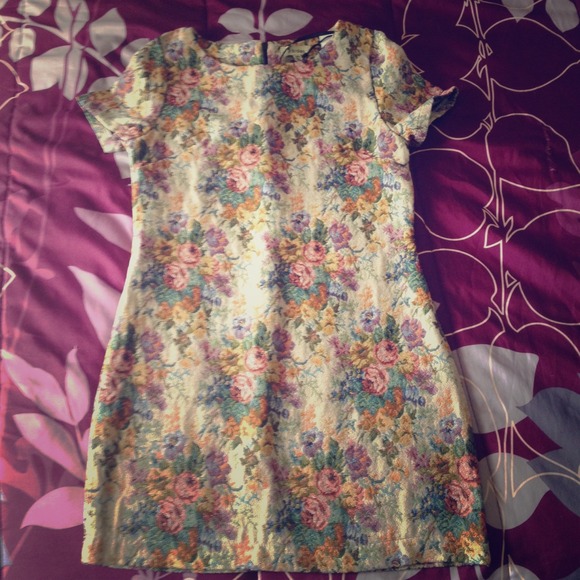 Beautiful Floral Tapestry Dress