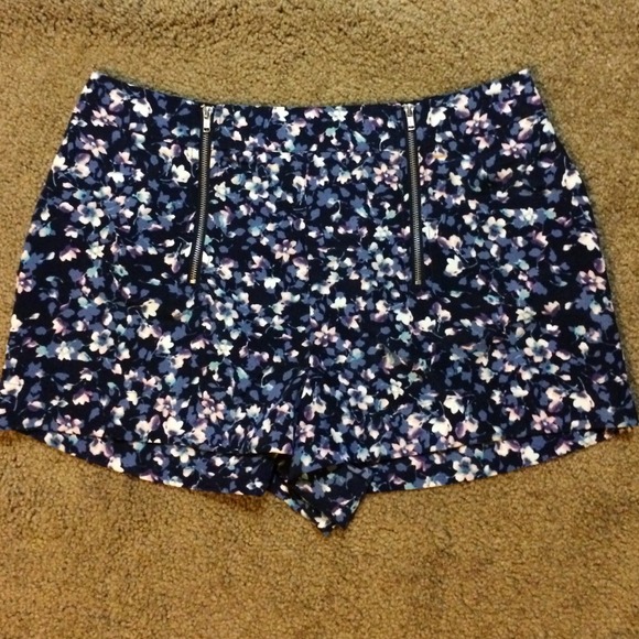 ✨Cute Silky Shorts✨