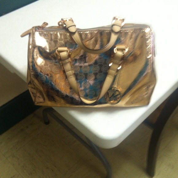 Michael kors handbag