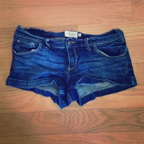 Abercrombie and Fitch dark wash shorts