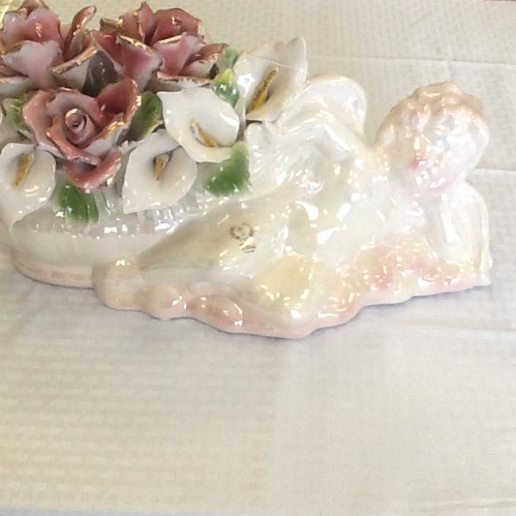 Pretty centerpiece in the shape of angel, handmade
