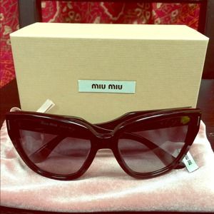 Miu Miu Cat Eye Sunglasses