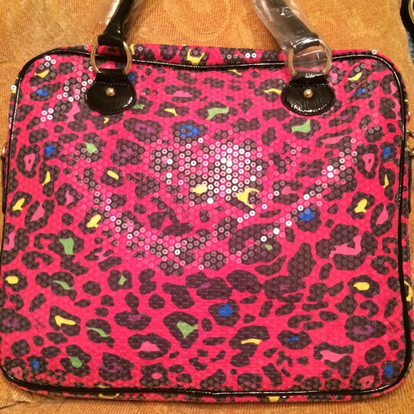 SOLD!!!   NWT Betsey Johnson Laptop Bag - Picture 2 of 4