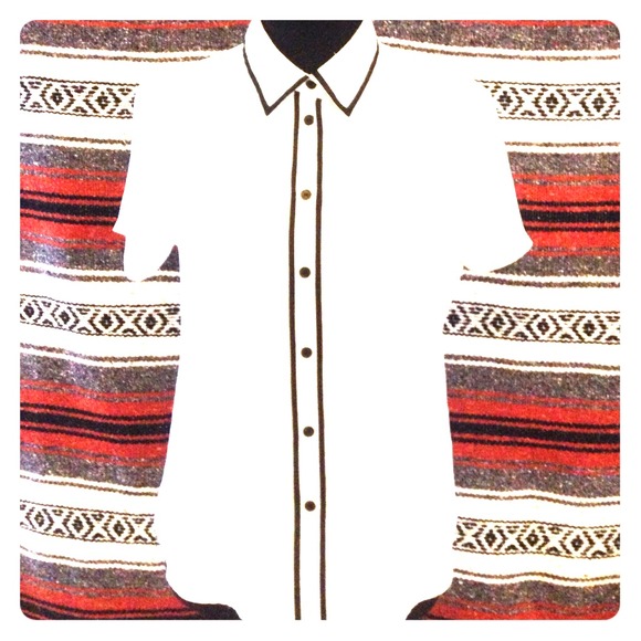 White shirt sleeve button down collared shirt