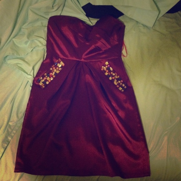 Fuchsia Strapless Cocktail Dress