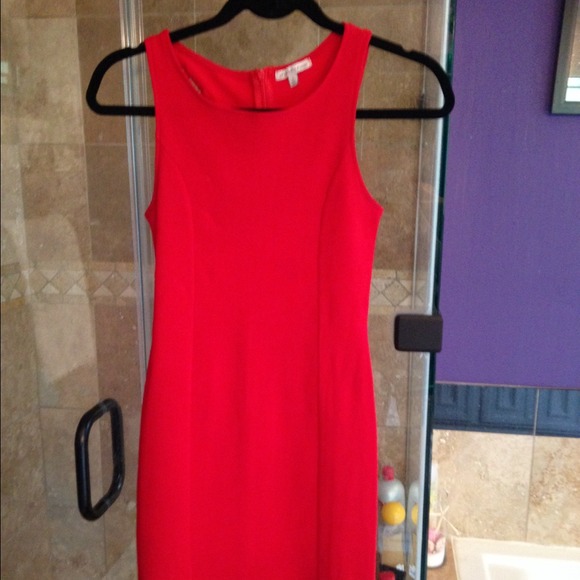 Dress - Picture 3 of 4