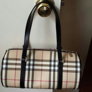 Bundle! Burberry bag and wallet!