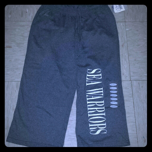 Hawaii Pacific University (HPU) Sea Warriors capri