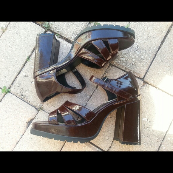 Burgundy ESPIRIT Thick Heeled - Picture 2 of 4