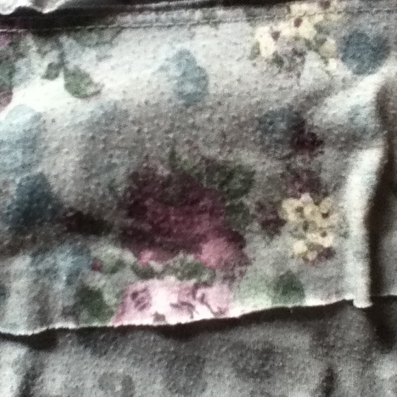 Mudd tank top, floral print, large, adorable! - Picture 2 of 4