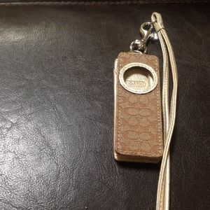 Coach iPod holder 100% authentic