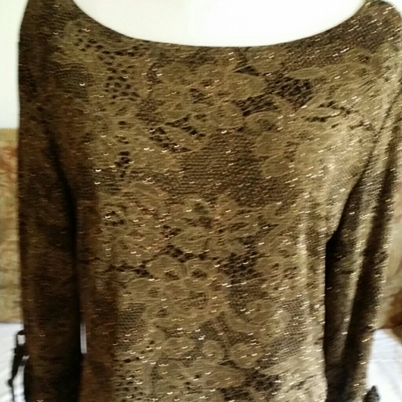 Beautiful evening blouse by Ouida