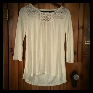 ☆BUNDLED☆ Bnwot lacey top