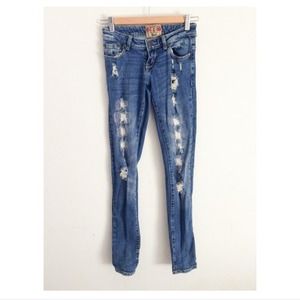 Super distressed skinny jeans size 1