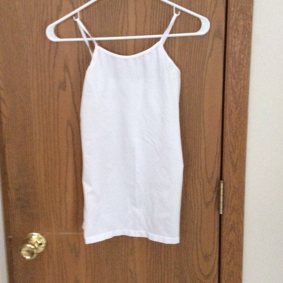 💓 white tank