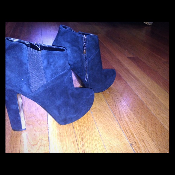 Black suede booties NWOT