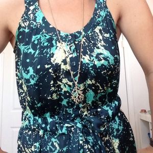 LC Lauren Conrad Tops - LC Lauren Conrad Floral Sleeveless Blouse LC Lauren Conrad Tops - LC Lauren Conrad Floral Sleeveless Blouse