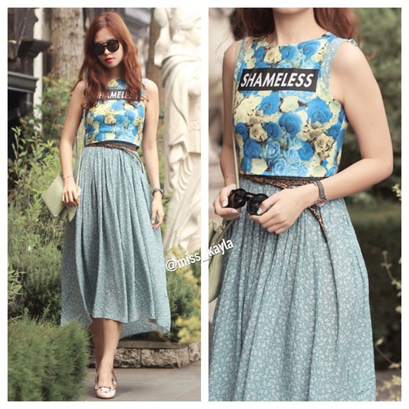 Blue Street Vintage Crop Top - Picture 1 of 2