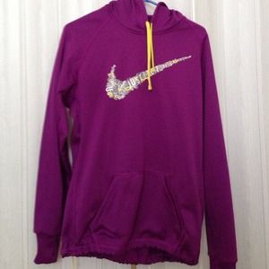 Nike sweater