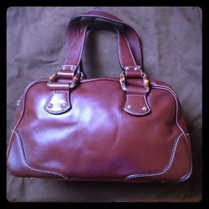 Reduced!! Gucci deep caramel leather handbag